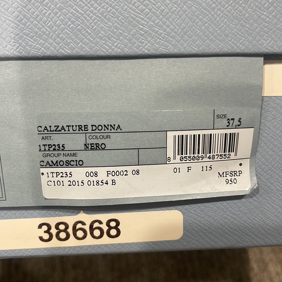 Suede platform boots. Size 7.5 - Picture 5 of 5